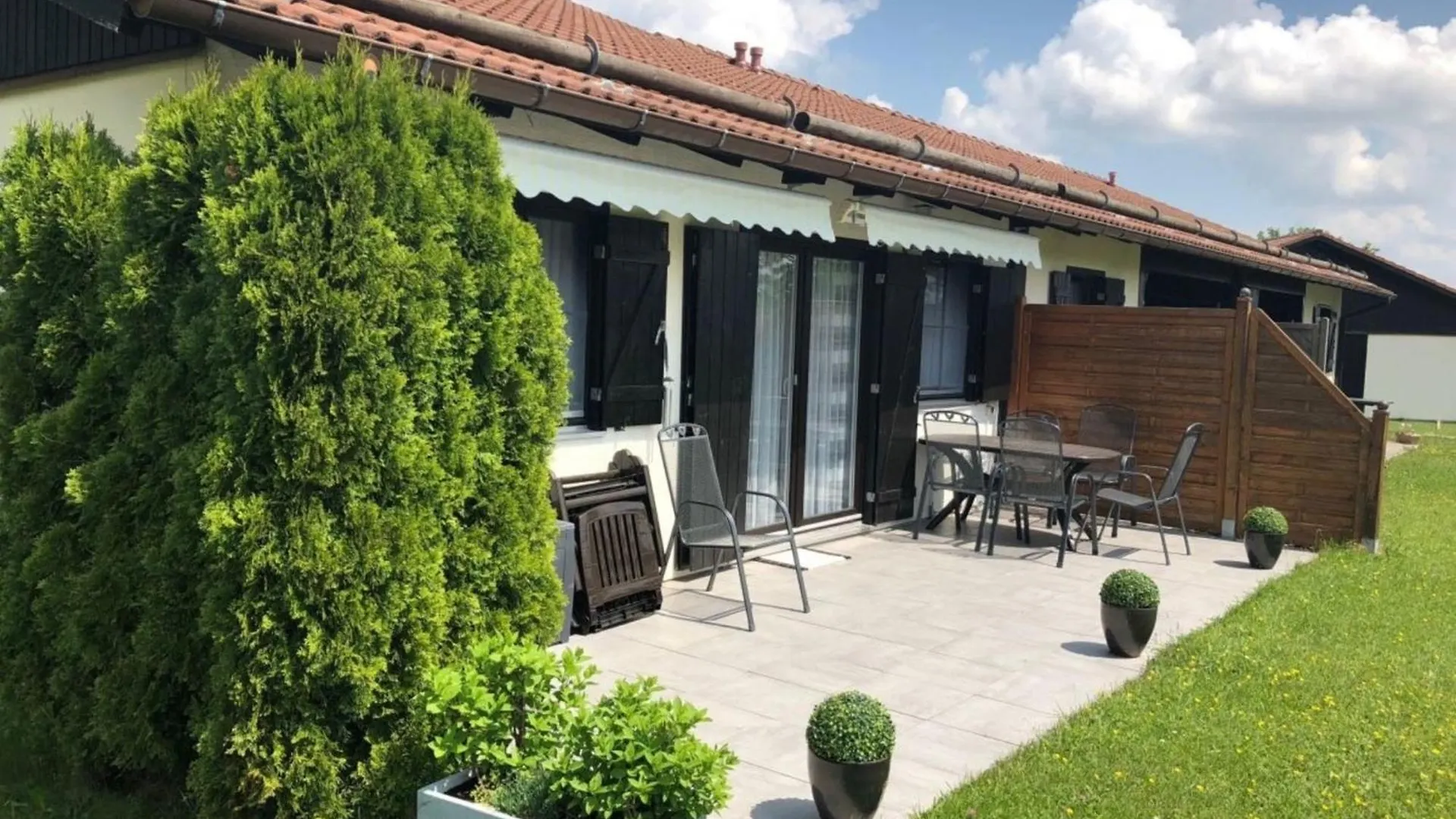 Ferienhaus Nr 58, Kategorie Komfort L, Feriendorf Hochbergle, Allgaeu Karlsebene